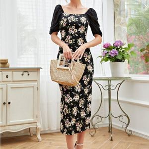 Floral Print Contrast Swiss Dot Sleeve Dress